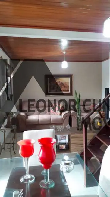 Foto 4 de Casa com 2 quartos à venda, 118m2 em Rio De Janeiro - RJ