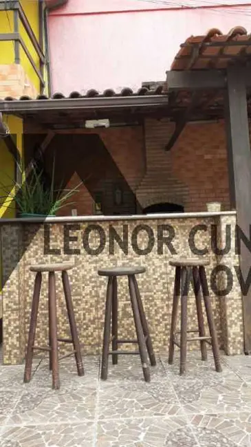 Foto 9 de Casa com 2 quartos à venda, 118m2 em Rio De Janeiro - RJ