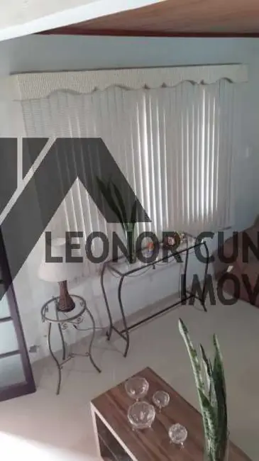 Foto 8 de Casa com 2 quartos à venda, 118m2 em Rio De Janeiro - RJ