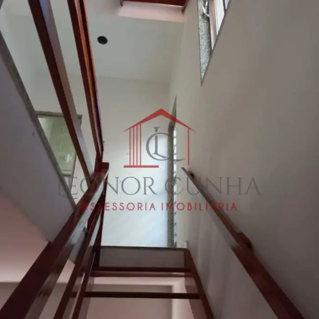 Casa de Vila com 3 quartos à venda, 156m2 em Rio De Janeiro - RJ - imagem 5 Foto 5 de Casa de Vila com 3 quartos à venda, 156m2 em Rio De Janeiro - RJ