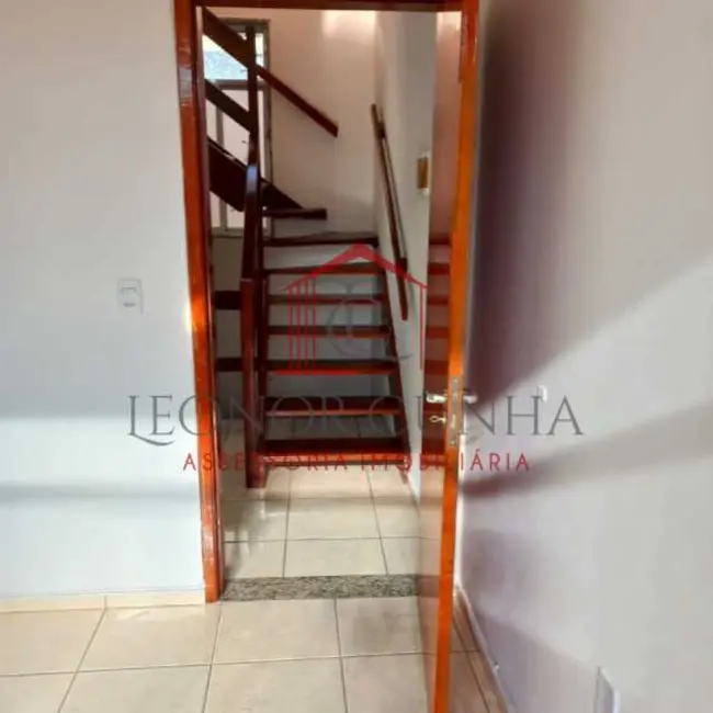 Casa de Vila com 3 quartos à venda, 156m2 em Rio De Janeiro - RJ - imagem 8 Foto 8 de Casa de Vila com 3 quartos à venda, 156m2 em Rio De Janeiro - RJ