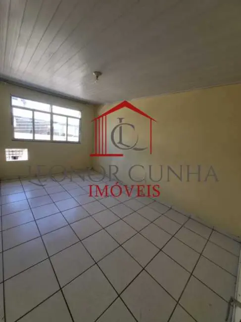 Foto 2 de Casa de Condomínio com 2 quartos para alugar, 50m2 em Rio De Janeiro - RJ