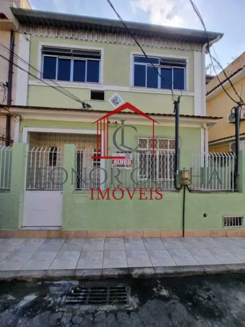 Foto 1 de Casa de Condomínio com 2 quartos para alugar, 50m2 em Rio De Janeiro - RJ