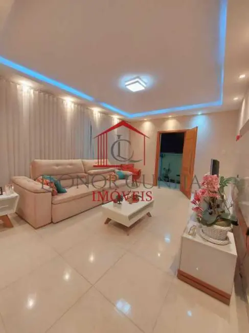 Casa de Condomínio com 3 quartos à venda, 120m2 em Rio De Janeiro - RJ - imagem 3 Foto 3 de Casa de Condomínio com 3 quartos à venda, 120m2 em Rio De Janeiro - RJ