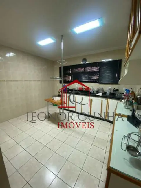 Foto 7 de Casa com 4 quartos à venda, 210m2 em Rio De Janeiro - RJ