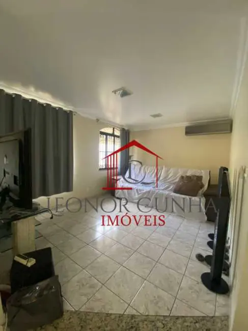 Foto 5 de Casa com 4 quartos à venda, 210m2 em Rio De Janeiro - RJ