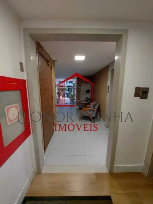 Foto 3 de Apartamento com 2 quartos à venda, 70m2 em Rio De Janeiro - RJ