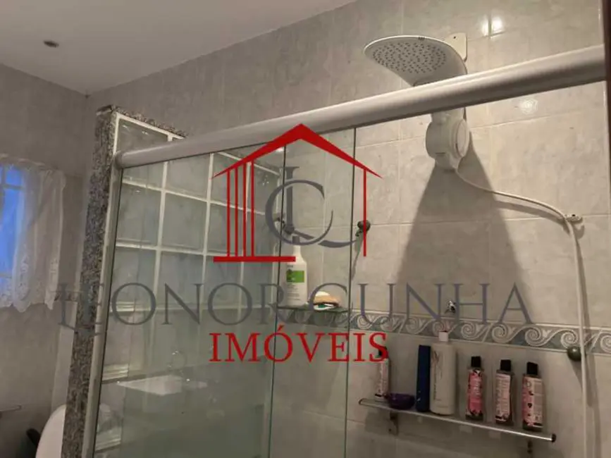 Foto 6 de Casa com 5 quartos à venda, 270m2 em Rio De Janeiro - RJ