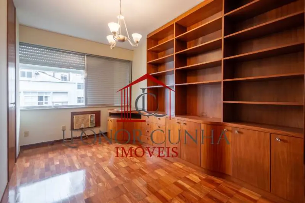 Apartamento com 3 quartos à venda, 143m2 em Rio De Janeiro - RJ - imagem 7 Foto 7 de Apartamento com 3 quartos à venda, 143m2 em Rio De Janeiro - RJ