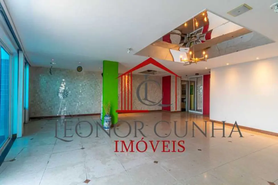 Apartamento com 5 quartos à venda, 425m2 em Rio De Janeiro - RJ - imagem 5 Foto 5 de Apartamento com 5 quartos à venda, 425m2 em Rio De Janeiro - RJ