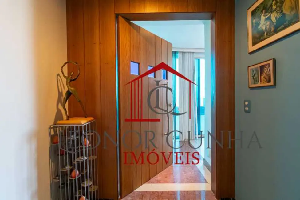 Apartamento com 5 quartos à venda, 425m2 em Rio De Janeiro - RJ - imagem 9 Foto 9 de Apartamento com 5 quartos à venda, 425m2 em Rio De Janeiro - RJ