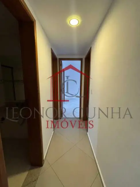 Foto 3 de Apartamento com 3 quartos para alugar, 96m2 em Rio De Janeiro - RJ