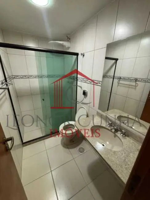 Foto 4 de Apartamento com 3 quartos para alugar, 96m2 em Rio De Janeiro - RJ