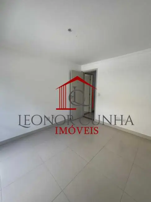 Foto 9 de Apartamento com 3 quartos para alugar, 130m2 em Rio De Janeiro - RJ