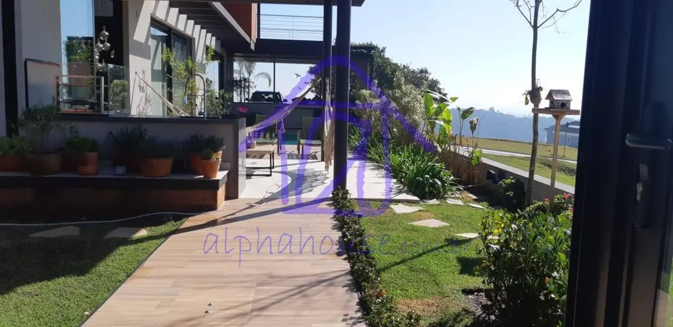 Casa com 3 quartos à venda, 490m2 em Santana De Parnaiba - SP - imagem 6 Foto 6 de Casa com 3 quartos à venda, 490m2 em Santana De Parnaiba - SP