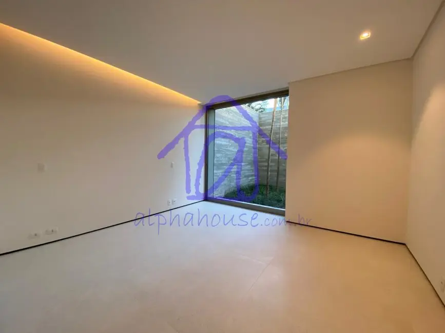 Casa com 5 quartos à venda, 950m2 em Tamboré, Santana De Parnaiba - SP - imagem 7 Foto 7 de Casa com 5 quartos à venda, 950m2 em Tamboré, Santana De Parnaiba - SP