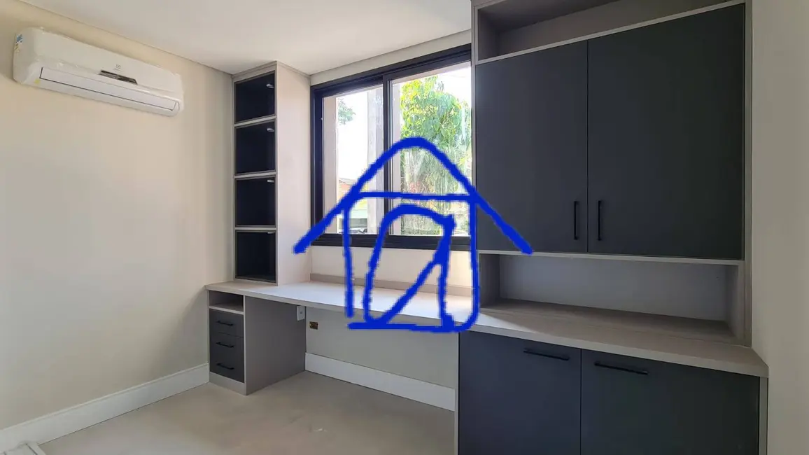 Casa com 4 quartos à venda, 302m2 em Alphaville, Santana De Parnaiba - SP - imagem 4 Foto 4 de Casa com 4 quartos à venda, 302m2 em Alphaville, Santana De Parnaiba - SP
