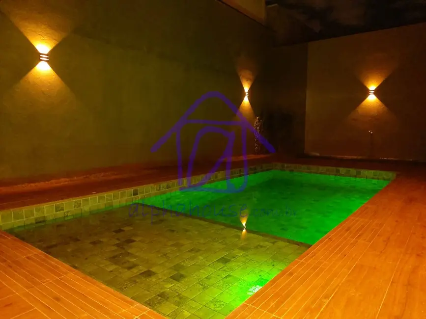 Casa com 4 quartos à venda, 350m2 em Alphaville, Santana De Parnaiba - SP - imagem 5 Foto 5 de Casa com 4 quartos à venda, 350m2 em Alphaville, Santana De Parnaiba - SP