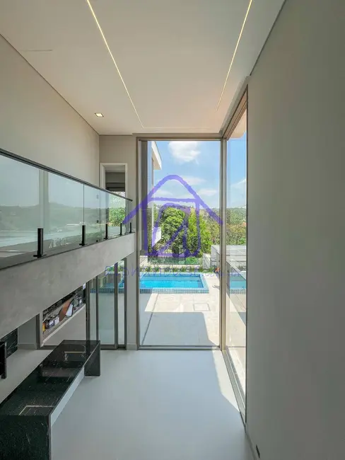 Foto 8 de Casa com 3 quartos à venda, 300m2 em Recanto Maravilha III, Santana De Parnaiba - SP