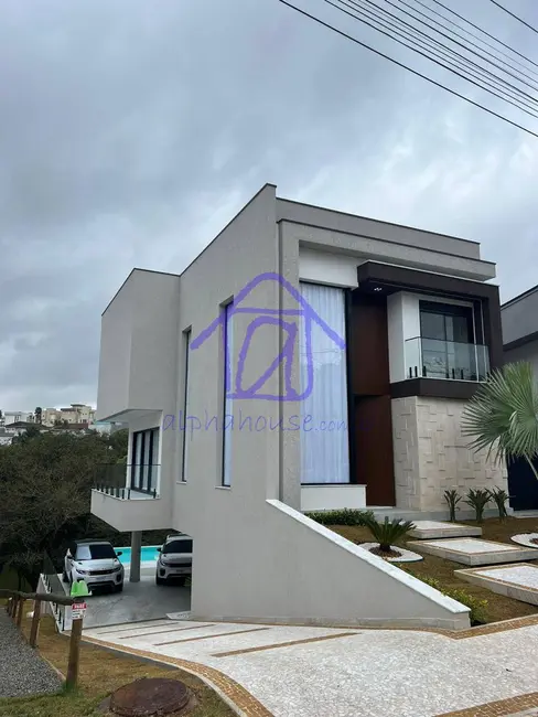 Foto 1 de Casa à venda, 425m2 em Recanto Maravilha III, Santana De Parnaiba - SP