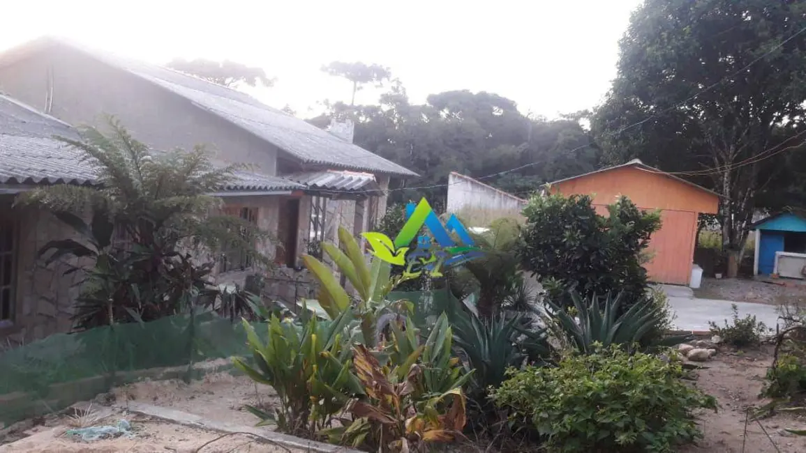 Foto 3 de Chácara com 3 quartos à venda, 2700m2 em Leão, Agudos Do Sul - PR