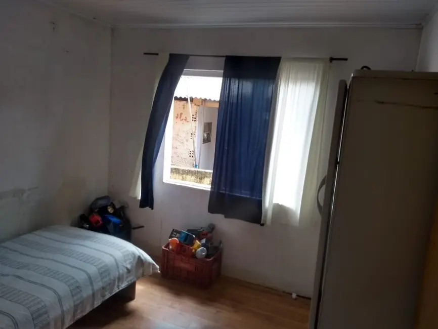 Casa com 3 quartos à venda, 500m2 em Mandirituba - PR - imagem 8 Foto 8 de Casa com 3 quartos à venda, 500m2 em Mandirituba - PR
