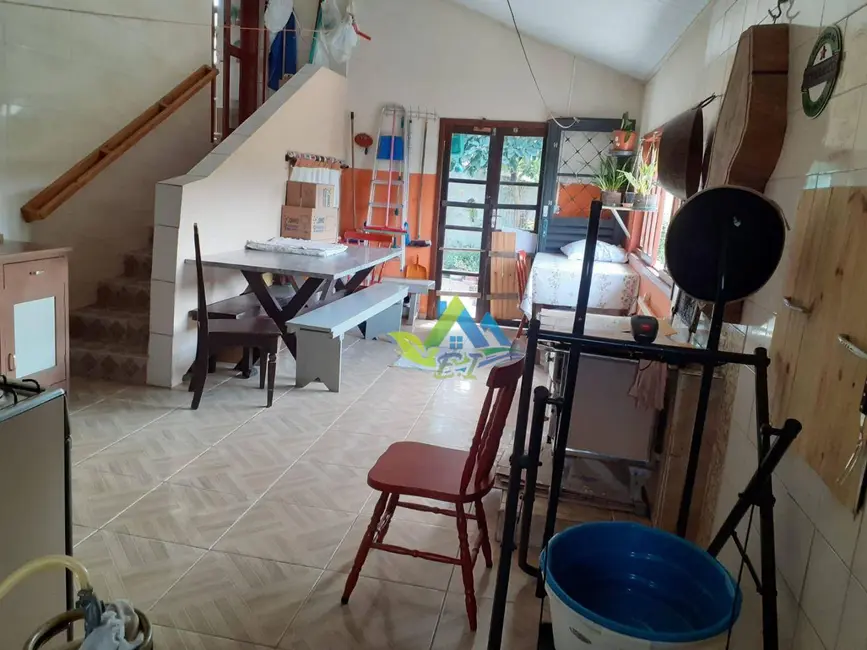 Casa com 5 quartos à venda, 390m2 em Centro, Mandirituba - PR - imagem 7 Foto 7 de Casa com 5 quartos à venda, 390m2 em Centro, Mandirituba - PR