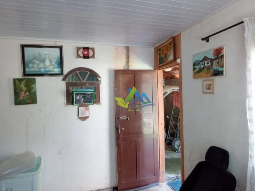 Foto 4 de Chácara com 2 quartos à venda, 3600m2 em Agudos Do Sul - PR