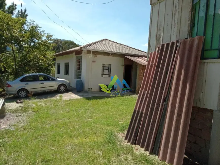 Foto 9 de Chácara com 2 quartos à venda, 3600m2 em Agudos Do Sul - PR