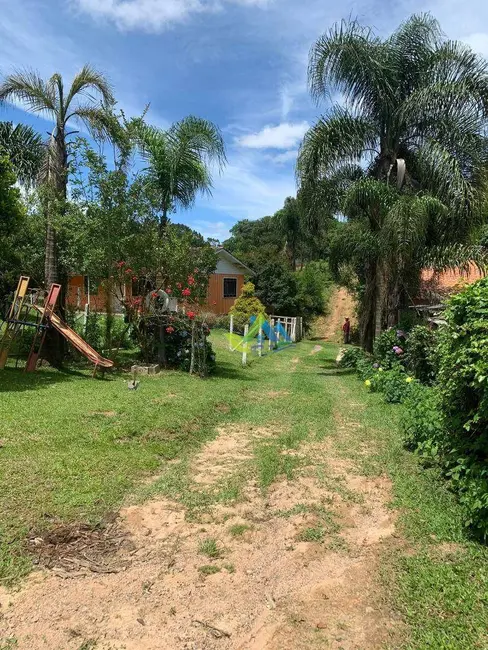 Casa com 2 quartos à venda, 690m2 em Mandirituba - PR - imagem 4 Foto 4 de Casa com 2 quartos à venda, 690m2 em Mandirituba - PR