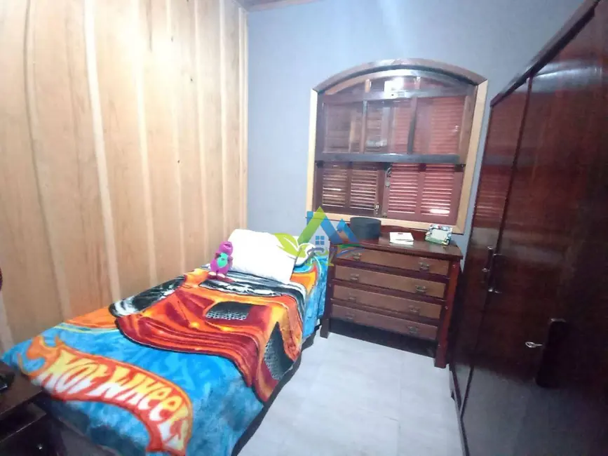 Chácara com 2 quartos à venda, 10700m2 em Mandirituba - PR - imagem 8 Foto 8 de Chácara com 2 quartos à venda, 10700m2 em Mandirituba - PR