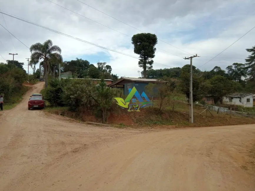 Casa com 2 quartos à venda, 1200m2 em Quitandinha - PR - imagem 4 Foto 4 de Casa com 2 quartos à venda, 1200m2 em Quitandinha - PR