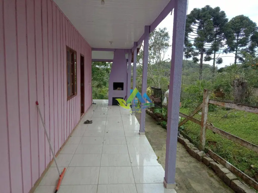 Chácara com 2 quartos à venda, 830m2 em Mandirituba - PR - imagem 9 Foto 9 de Chácara com 2 quartos à venda, 830m2 em Mandirituba - PR
