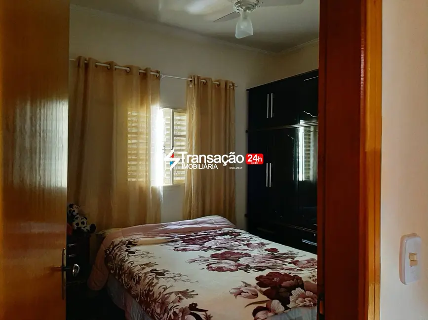 Foto 4 de Casa com 3 quartos à venda, 128m2 em Jardim Vera Cruz III, Franca - SP