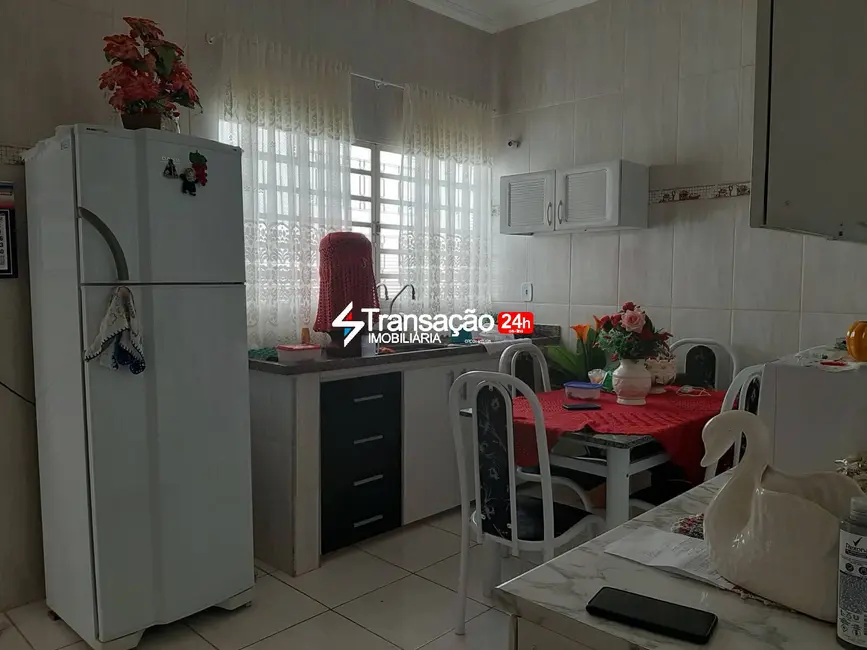 Foto 3 de Casa com 3 quartos à venda, 128m2 em Jardim Vera Cruz III, Franca - SP
