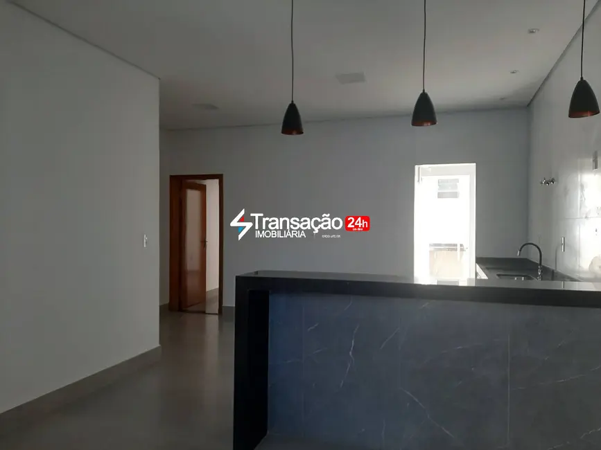 Foto 4 de Apartamento com 2 quartos à venda, 86m2 em Franca - SP