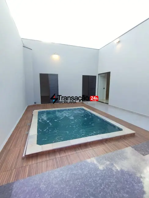 Foto 2 de Casa com 3 quartos à venda, 200m2 em Residencial São Jerônimo, Franca - SP