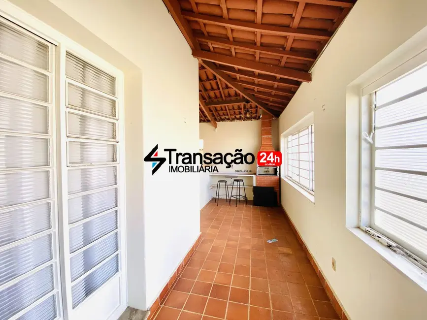 Casa com 4 quartos à venda, 314m2 em Estação, Franca - SP - imagem 8 Foto 8 de Casa com 4 quartos à venda, 314m2 em Estação, Franca - SP
