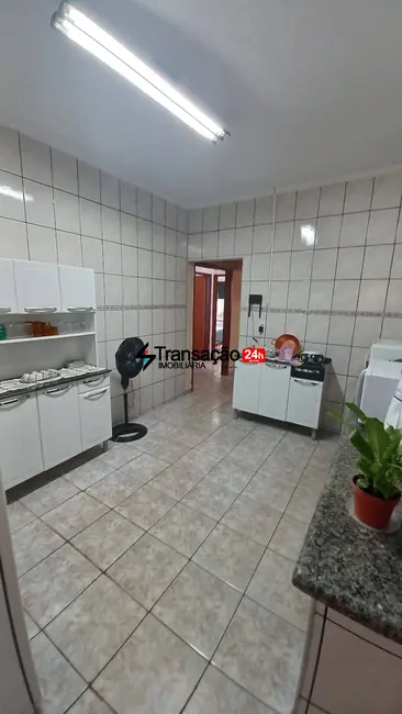 Foto 11 de Casa à venda, 200m2 em Recanto Elimar, Franca - SP