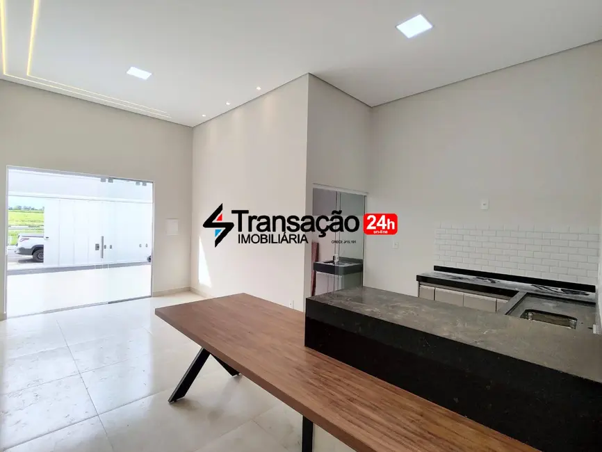 Foto 1 de Casa com 3 quartos à venda, 125m2 em Villagio Mundo Novo, Franca - SP