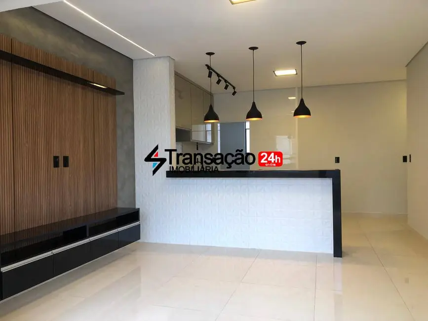 Foto 7 de Apartamento com 3 quartos à venda em Jardim Piratininga, Franca - SP