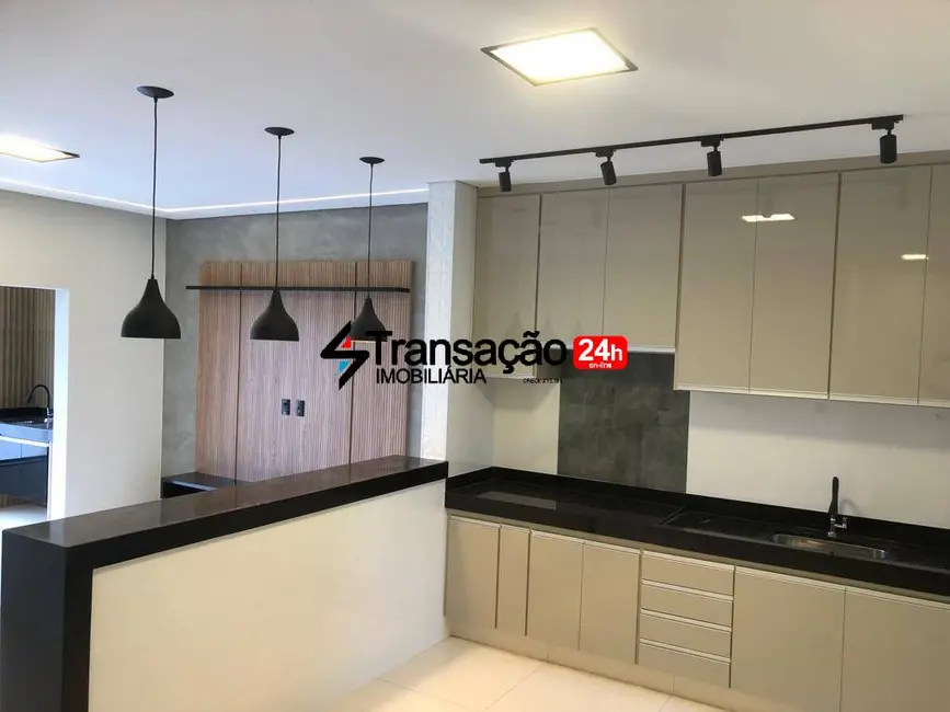Foto 5 de Apartamento com 3 quartos à venda em Jardim Piratininga, Franca - SP