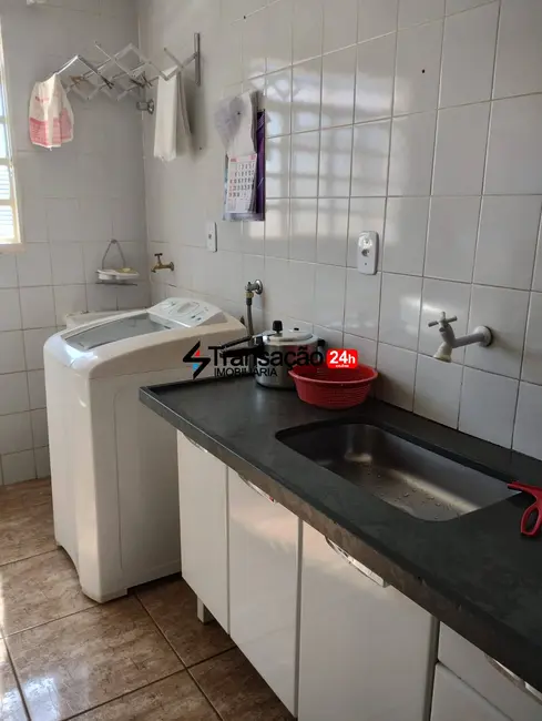 Foto 2 de Apartamento com 2 quartos à venda, 48m2 em Vila São Sebastião, Franca - SP