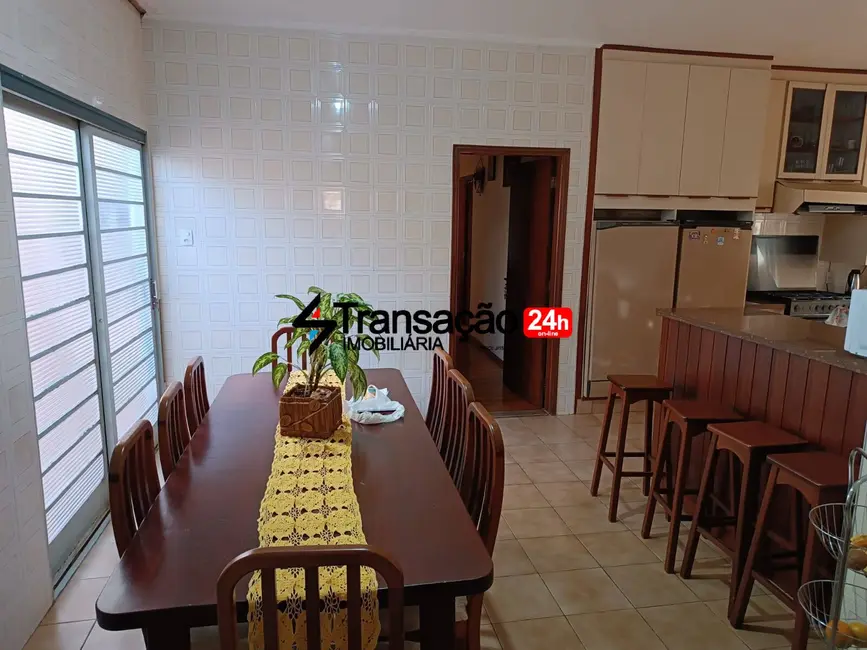 Foto 7 de Casa com 3 quartos à venda, 250m2 em Jardim Lima, Franca - SP