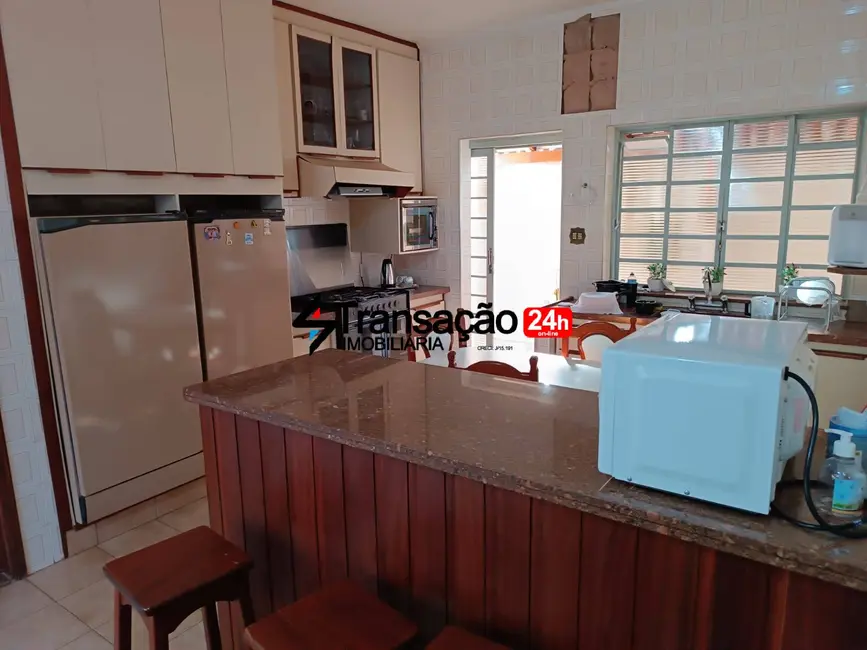 Foto 8 de Casa com 3 quartos à venda, 250m2 em Jardim Lima, Franca - SP