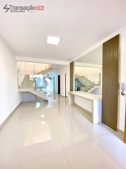 Foto 4 de Casa com 4 quartos à venda, 197m2 em Chácara Santo Antônio, Franca - SP