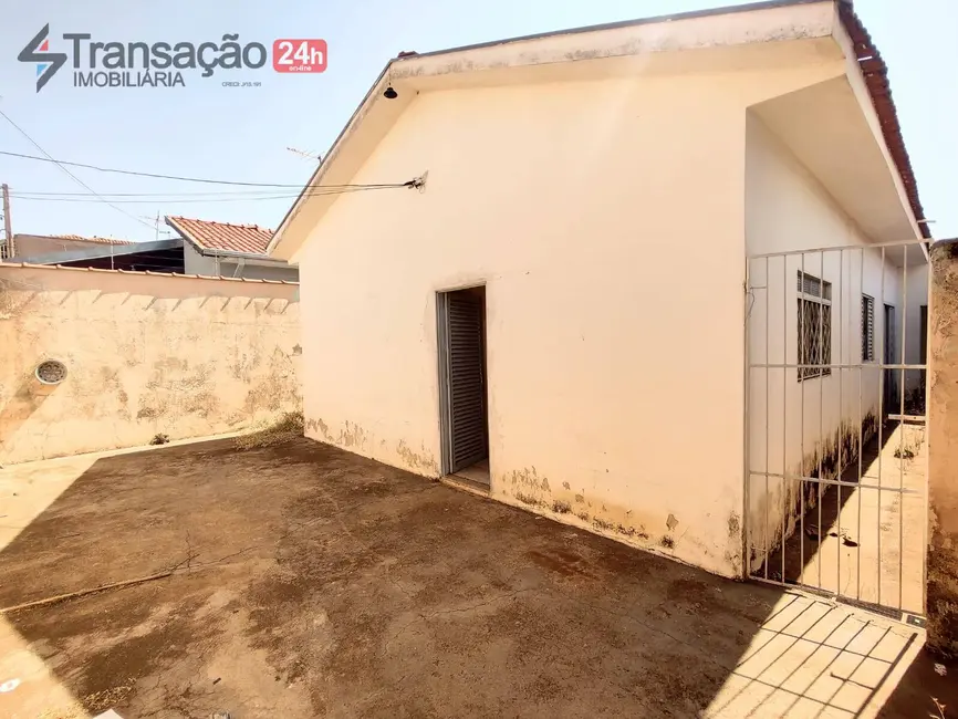 Foto 1 de Casa com 2 quartos à venda, 200m2 em Jardim Luiza, Franca - SP