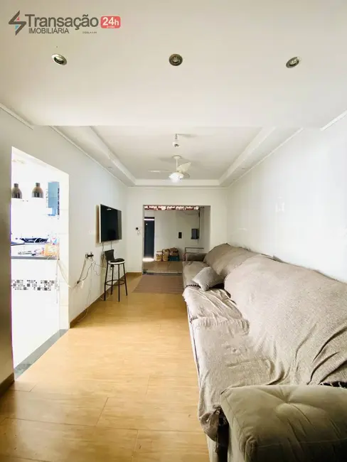 Casa com 2 quartos à venda, 160m2 em Jardim Cambuí, Franca - SP - imagem 3 Foto 3 de Casa com 2 quartos à venda, 160m2 em Jardim Cambuí, Franca - SP