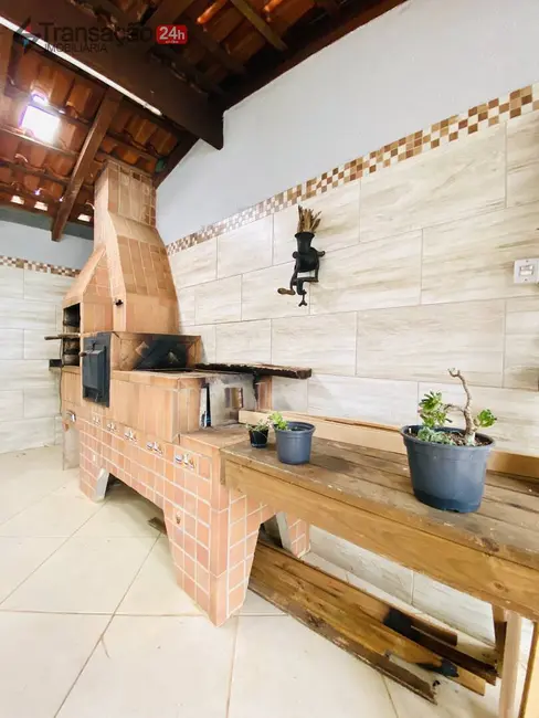 Foto 3 de Casa com 3 quartos à venda, 180m2 em City Petrópolis, Franca - SP