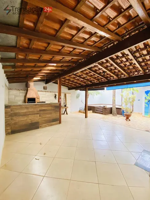 Foto 1 de Casa com 3 quartos à venda, 180m2 em City Petrópolis, Franca - SP